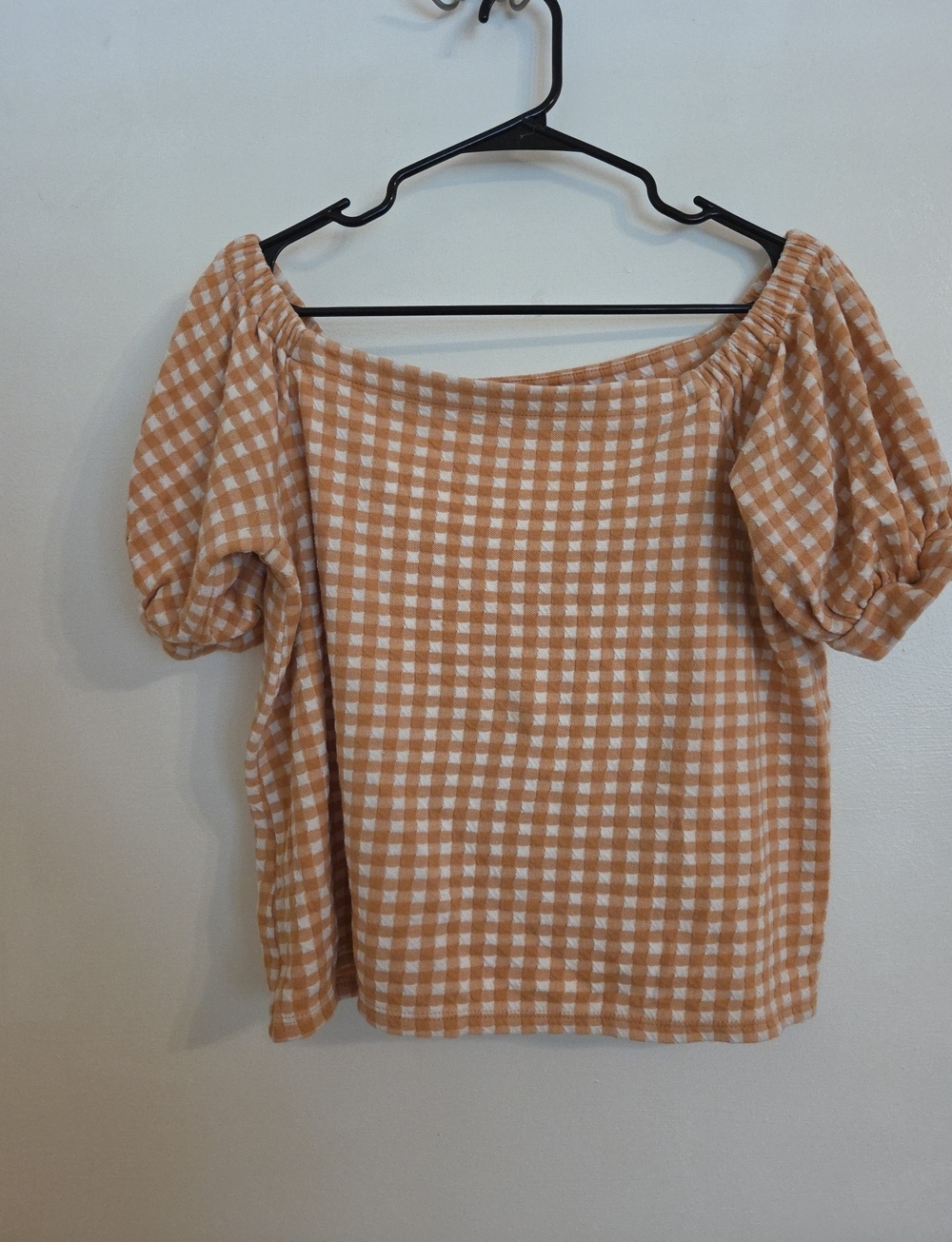 LOFT Gingham Puff-Sleeve Off-Shoulder Top in Cream & Tan